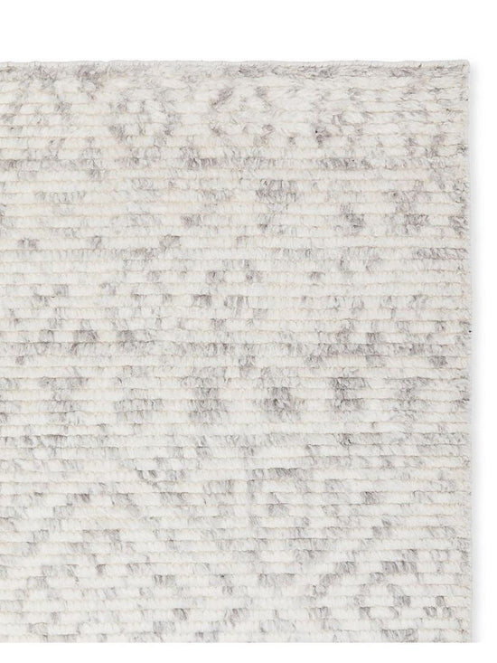 *Adelaide Hand-Knotted Rug. Serena & Lily. (Reg. Retail $2798)