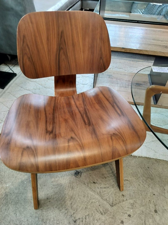 Eames Style Molded Plywood Lounge Chair LCW