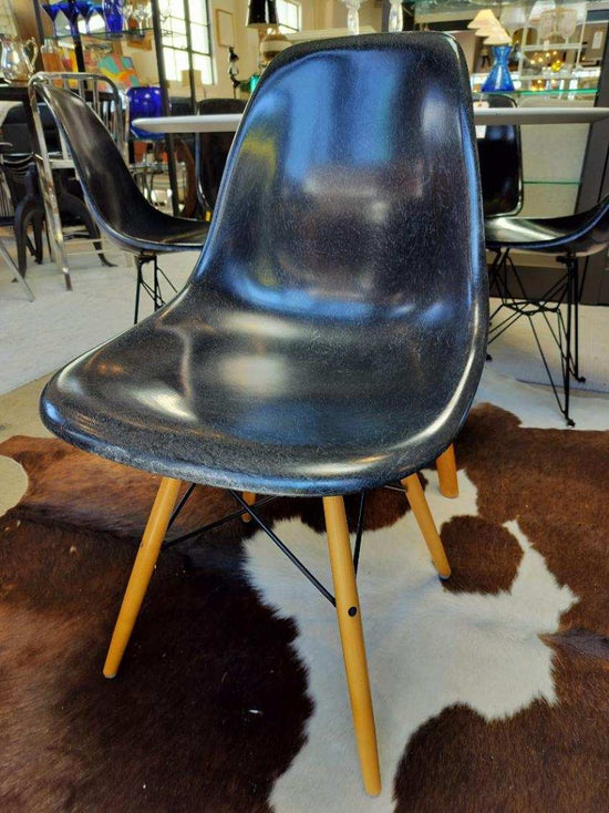 *Herman Miller Eames Molded Fiberglass Side Chair (Reg. $845)