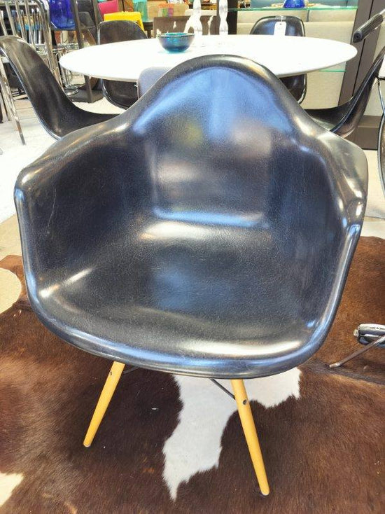 *Eames Molded Fiberglass Arm Chair (Reg. $945)