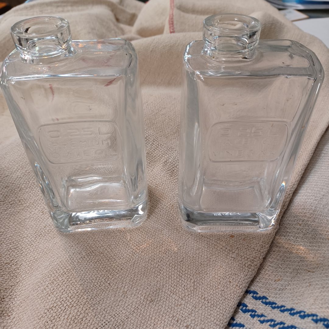 Vintage Look Oil &amp; Vinegar Clear Bottles. Luigi Bormioli.