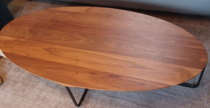 *Montis Flint 140 Oval Coffee Table. Walnut.