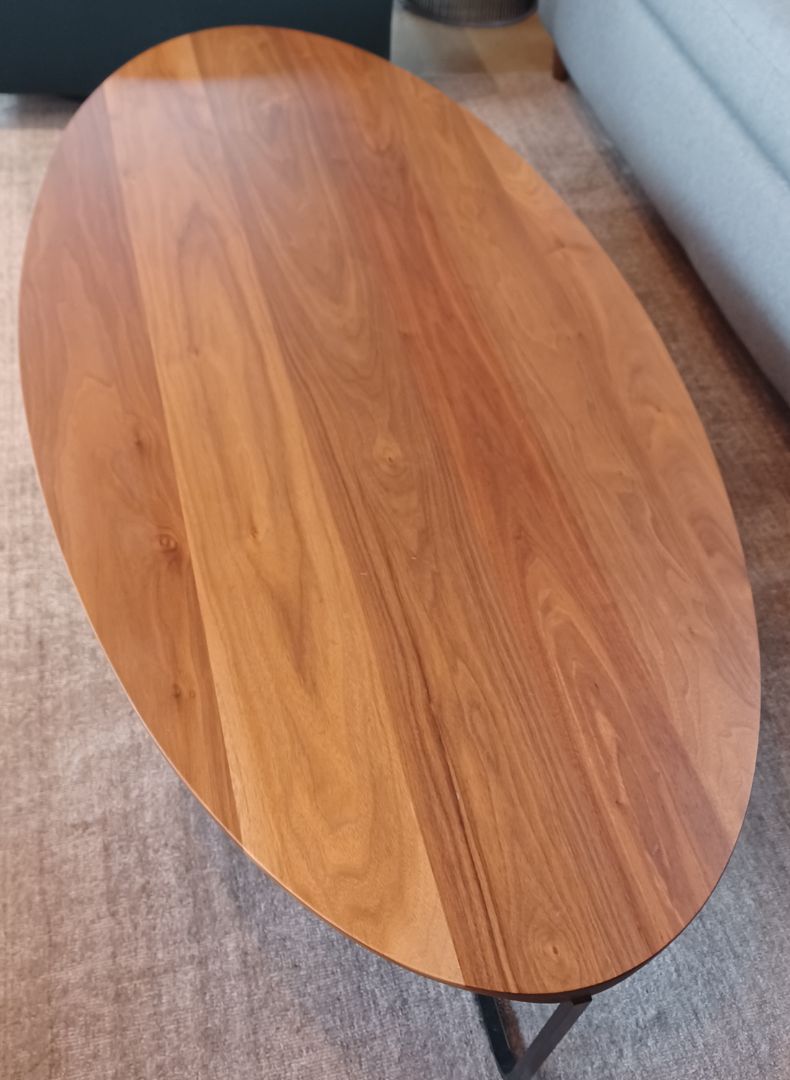 *Montis Flint 140 Oval Coffee Table. Walnut.