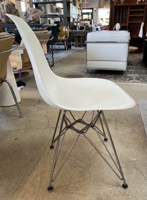 Eames Molded Plastic Chairs  (2 Arm and 4 Side chairs)