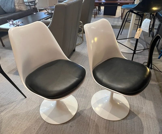 Pair of Authentic Knoll Tulip Swivel Chairs with leather cushions
