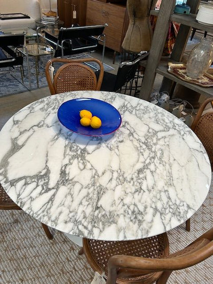 Authentic Knoll Saarinen 42&quot; Marble Tulip Table