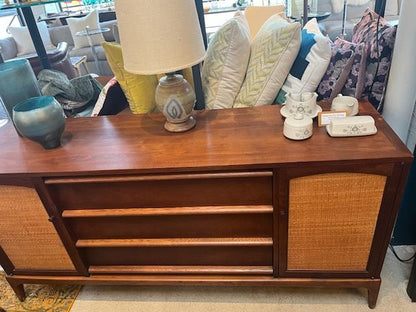 Lane Mid Century Walnut Rhythm Credenza