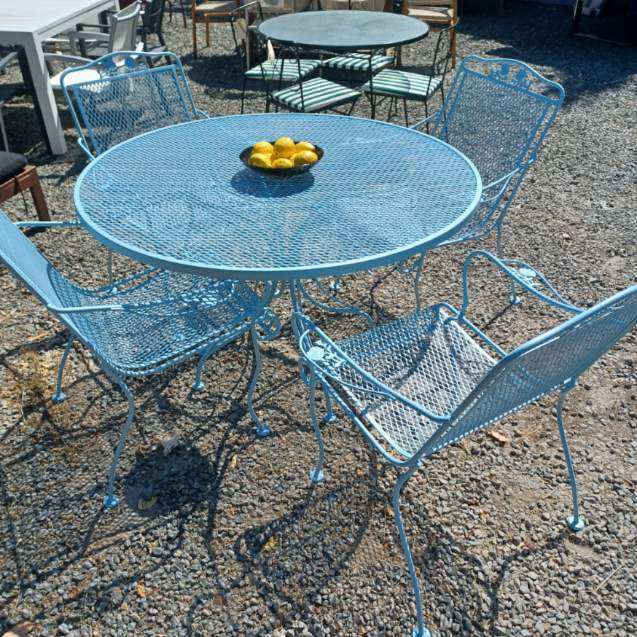 *Vintage outdoor Patio Set. Robin Blue