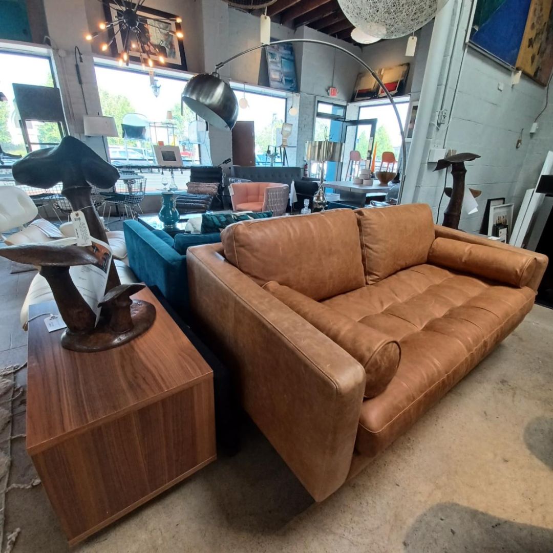 Dennes West Elm Burnt Sienna, Charme Leather