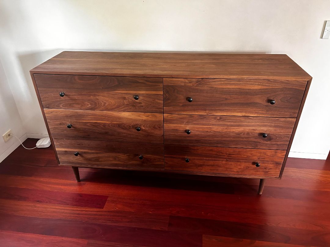 *Mid Century Modern Dresser. Solid Walnut. Medley Home - Atten