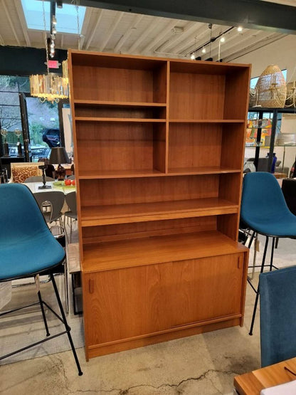 *MCM Scandinavian Danish Teak Wall Unit. Circa 1960&