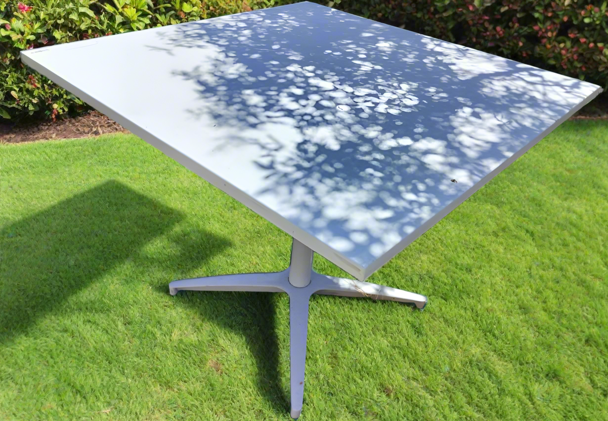 Patio Dinette Table with Cesar Stone 36&quot; Top