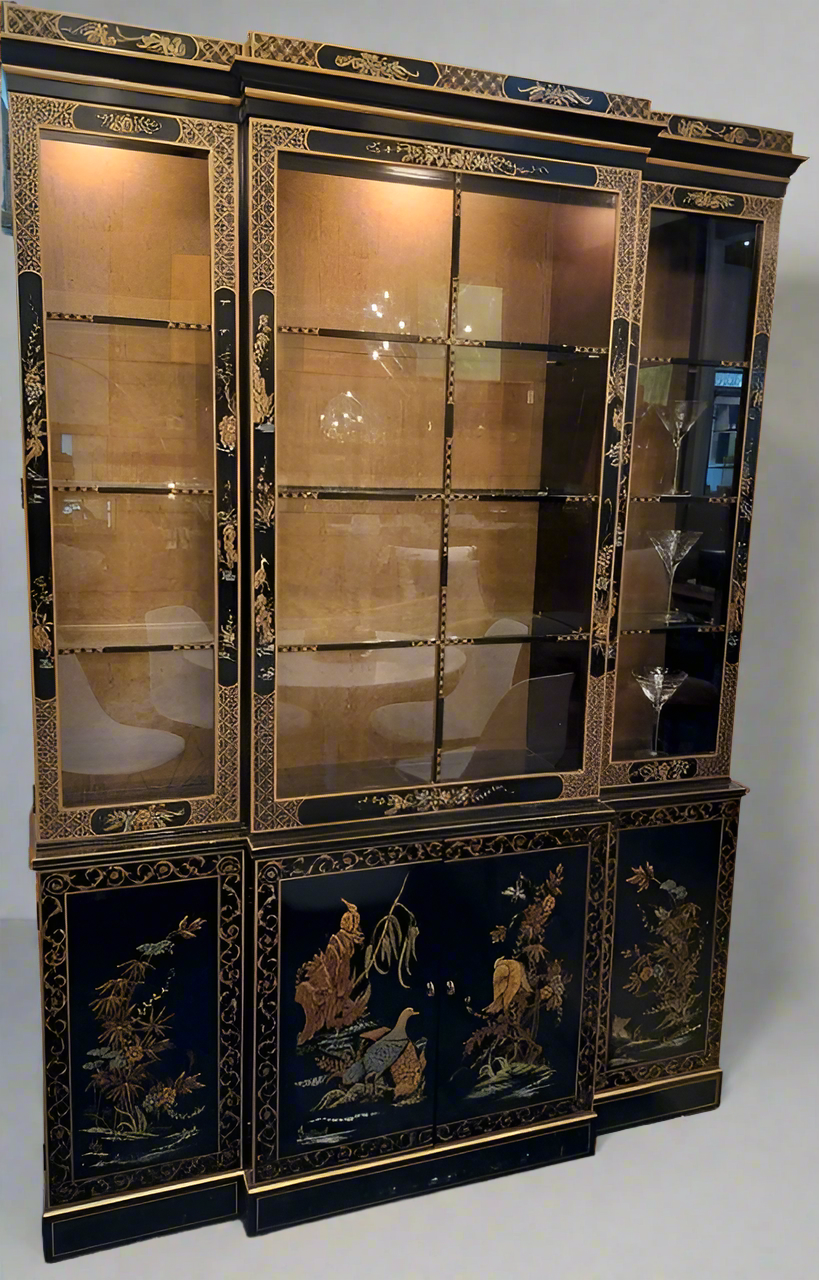 Vintage Drexel Heritage Display Cabinet/ Bookcase