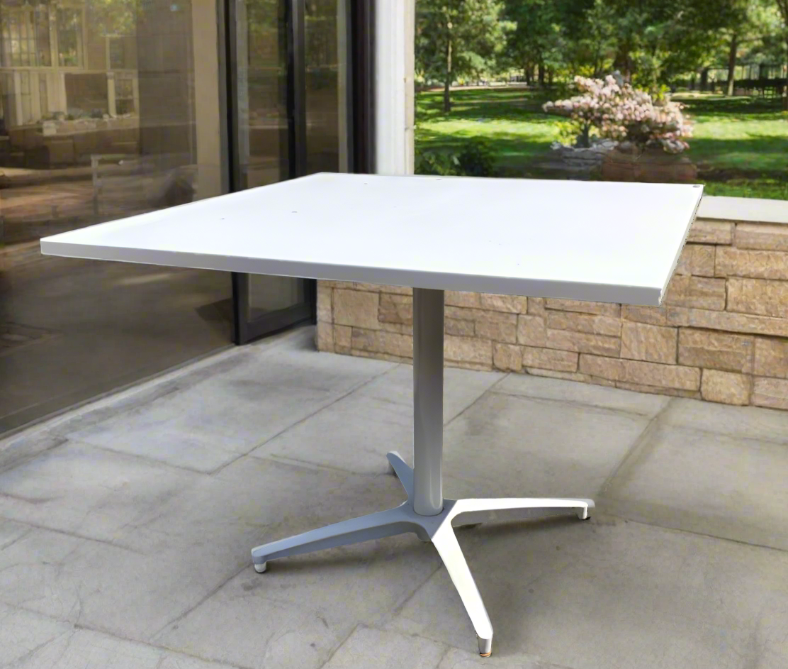 Patio Dinette Table with Cesar Stone 36&quot; Top