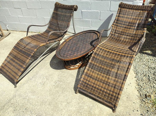 Outdoor Chaise Lounge in All Weather Wicker  SET OF 2