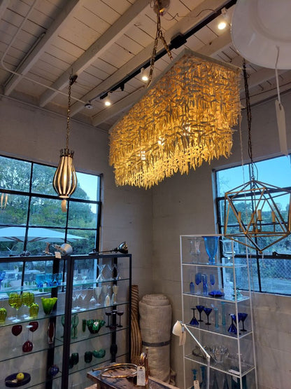 Biscayne Chandelier by Serena &amp; lily. Staging Item. (Reg Retail $3498)