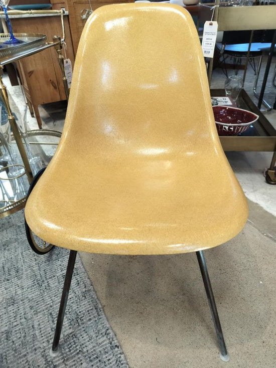 Vintage Eames Herman Miller Fiberglass Chairs. SET OF 4