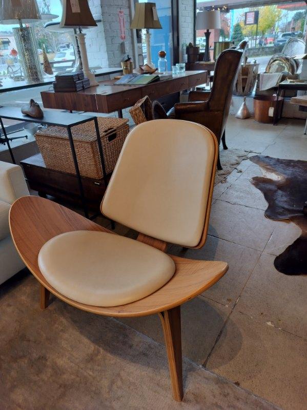 Kardiel Kardiel Shell Chair. Replica of Hans Wegner for Hansen &amp; Søn (Reg. $980)