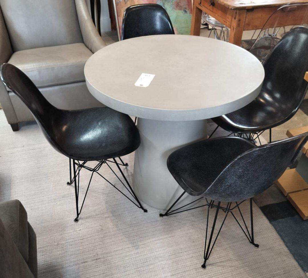 Mid-Century Modern Modernica Fiberglass Shell Chair on Eiffel Base