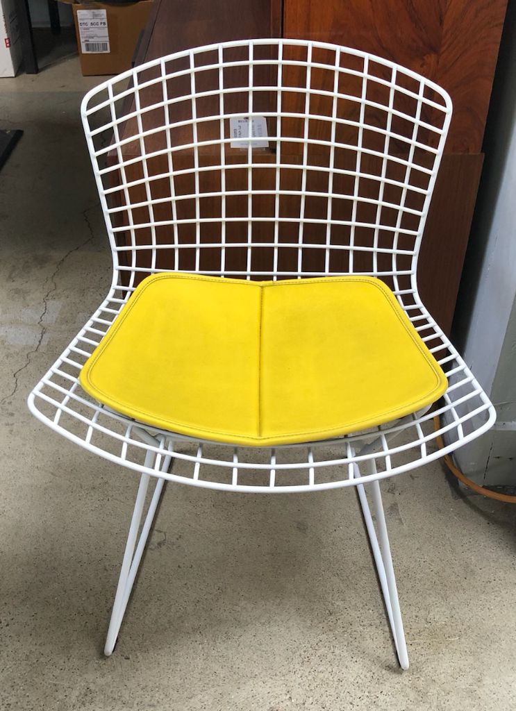 Bertoia Metal Side Chair by Knoll