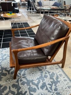 MCM leather and Walnut Lounge Chair