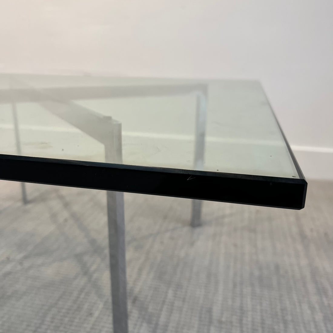 Knoll Studio Ludwig Mies Van Der Rohe Barcelona Coffee Table.