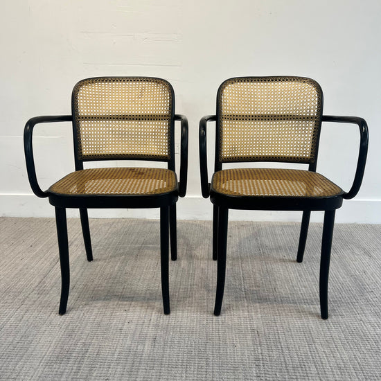 Set of 2 Thonet Prague 811 Chairs